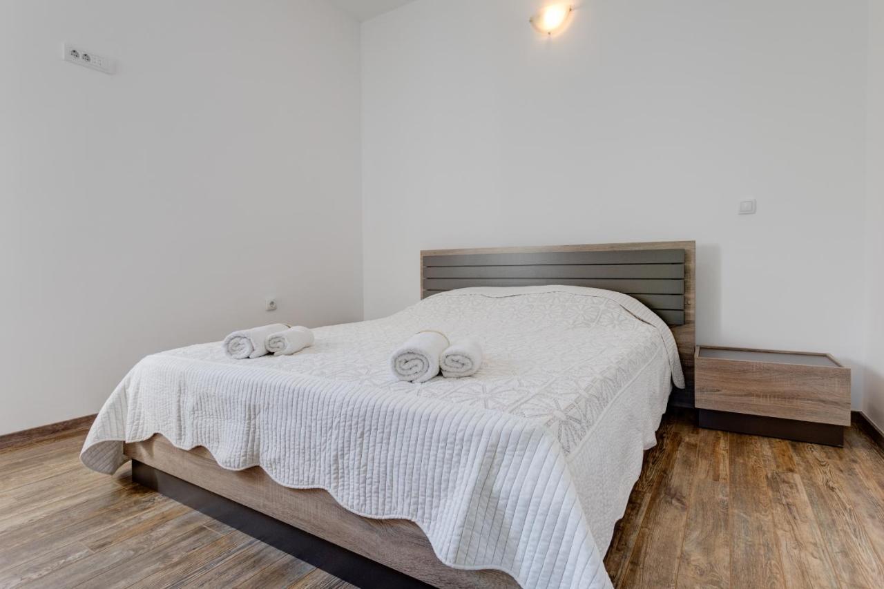 Apartments Lungomare Tivat Extérieur photo